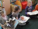 Zdjęcie z lekcji bibliotecznej