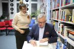 Zdjęcie przedstawiające Panią i  Pana