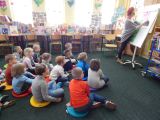 Zdjęcie z lekcji bibliotecznej