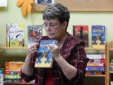 Z Książką na Walizkach - Pomorskie spotkania pisarzy z młodymi czytelnikami Grażyna Bąkiewicz